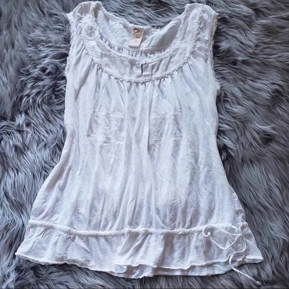 Anthropologie white tank top sleeveless very cute